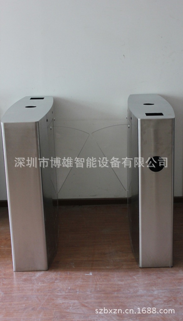 厂家供应山东翼闸、陕西翼闸、湖北翼闸 博雄智能设备为您提供高效出入口解决方案